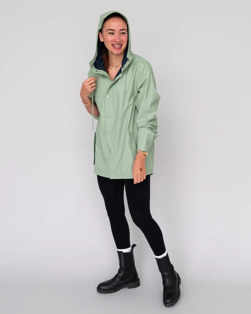 Regenjacke (mit Kapuze)