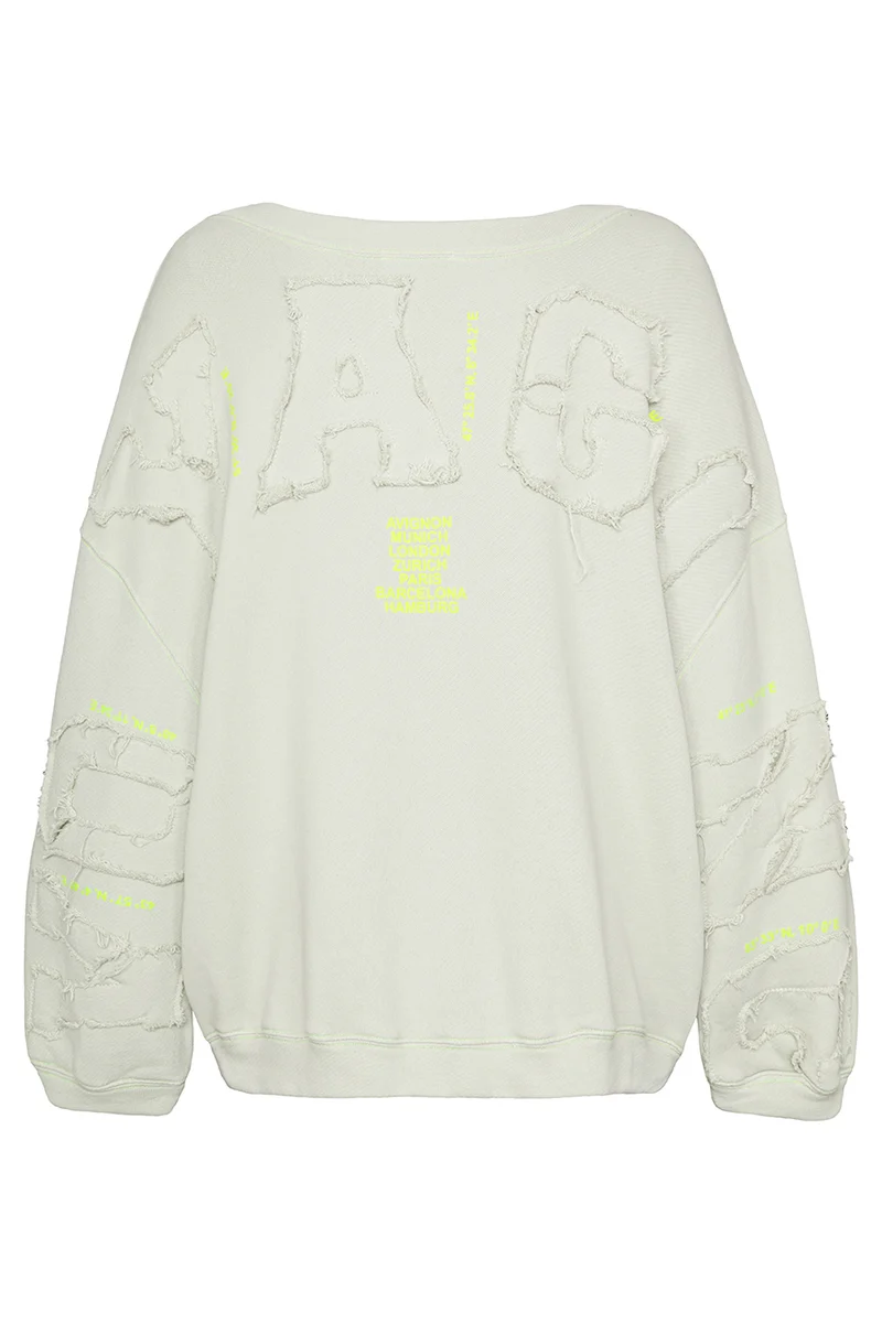 Sweater Voyaging in glacier