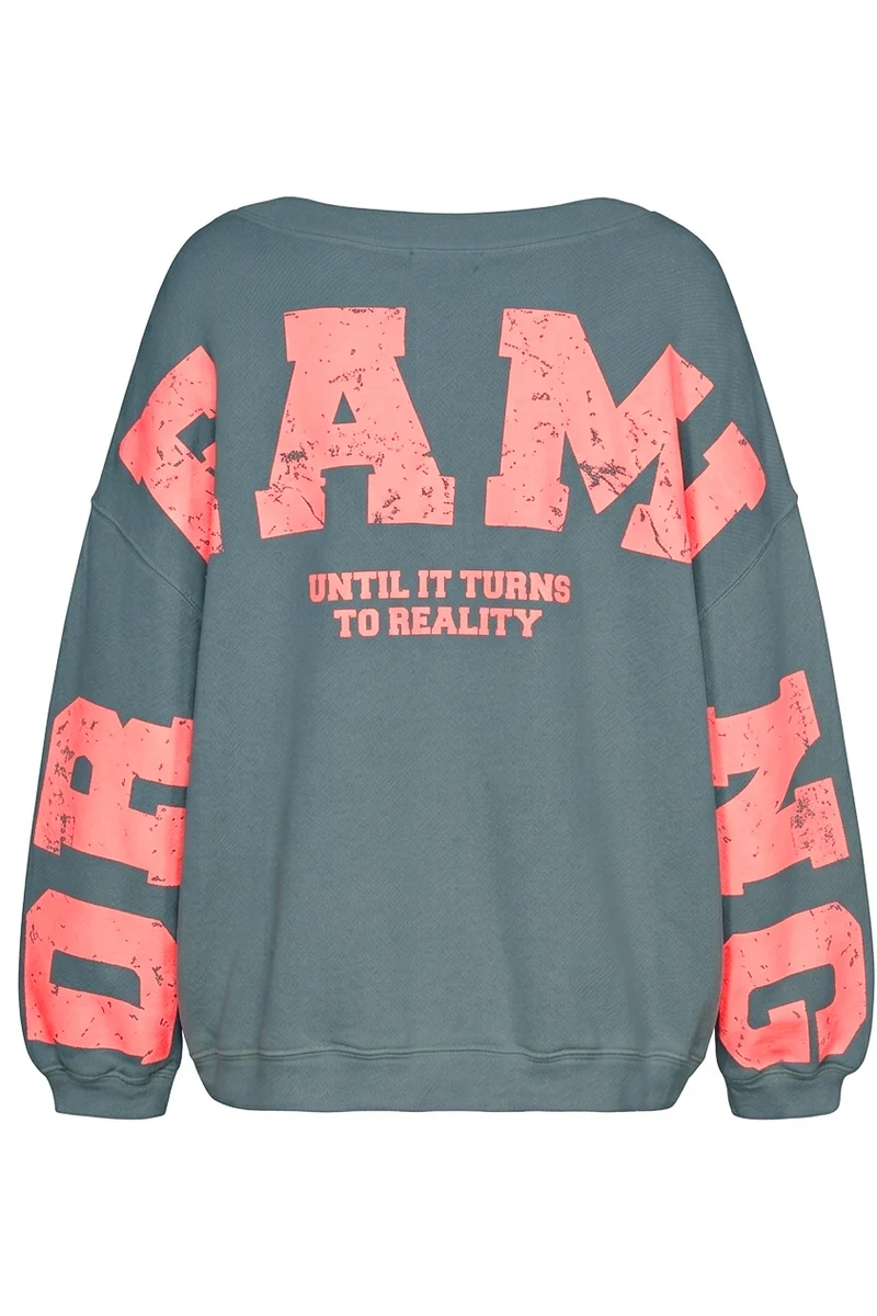 Sweater Dreaming in deep sea