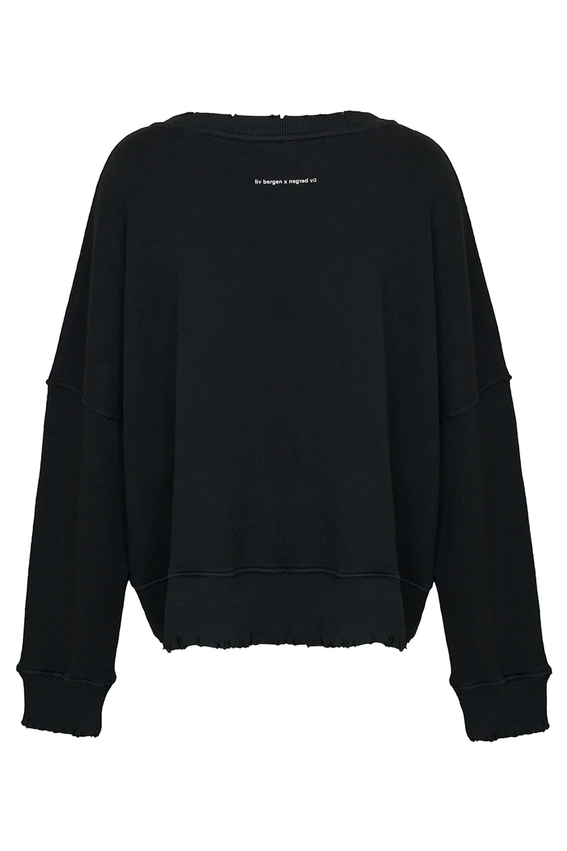 Sweater Distressed in charcoal