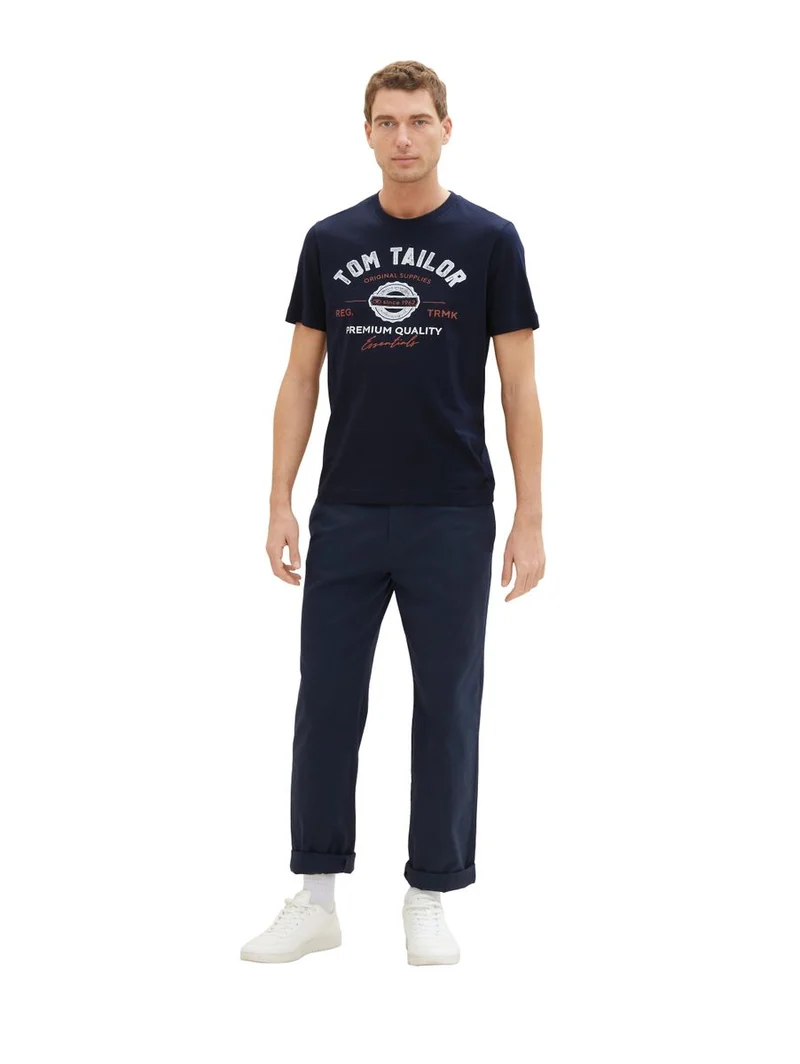 logo tee