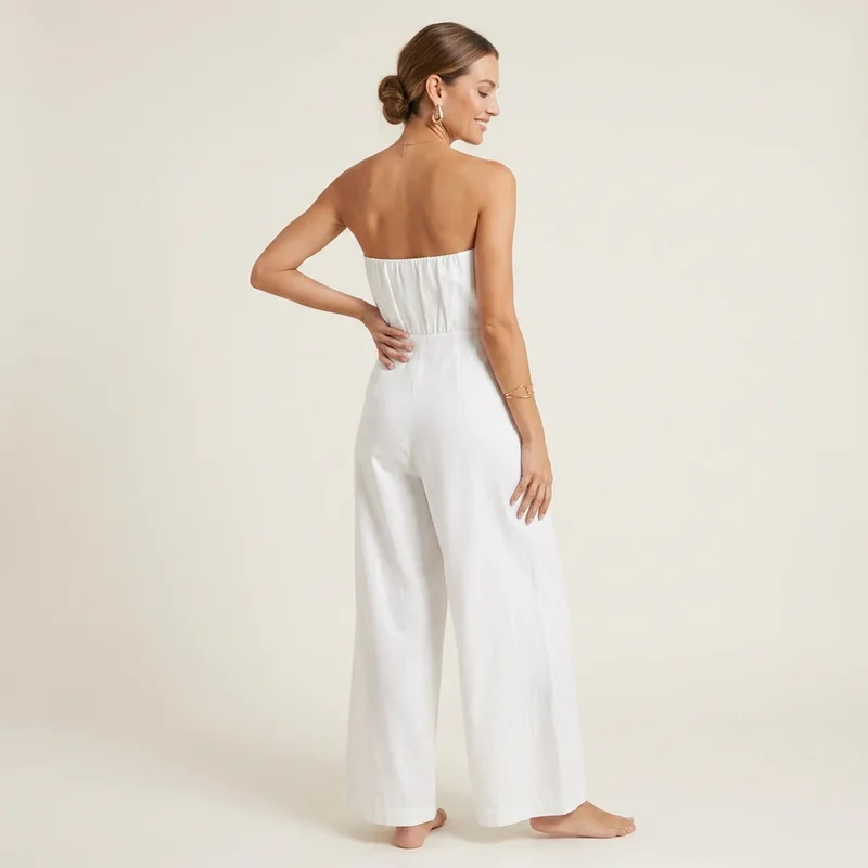 Zwei Teiler für Damen mit Bandeau Top und weiter Sommer Hose