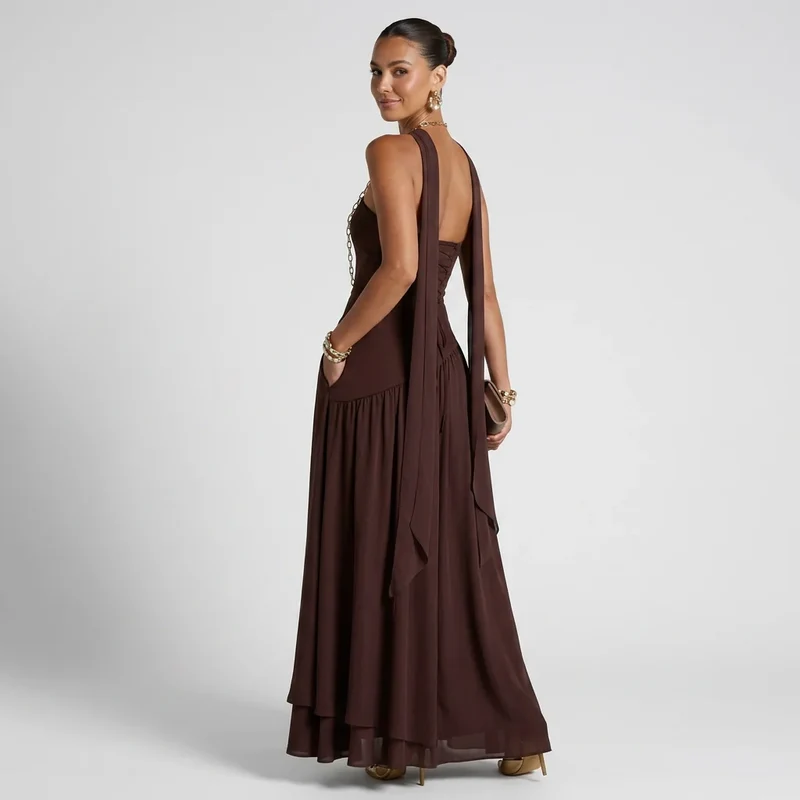 Langes Bandeau Kleid in festlichem Stil