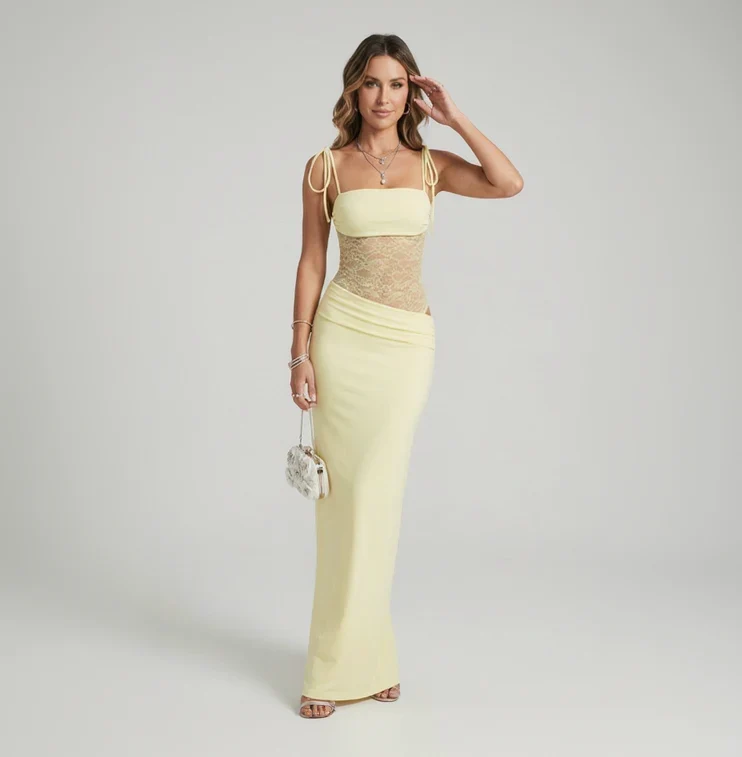 Maxikleid im Bodycon-Stil mit Cut Outs und Spitze