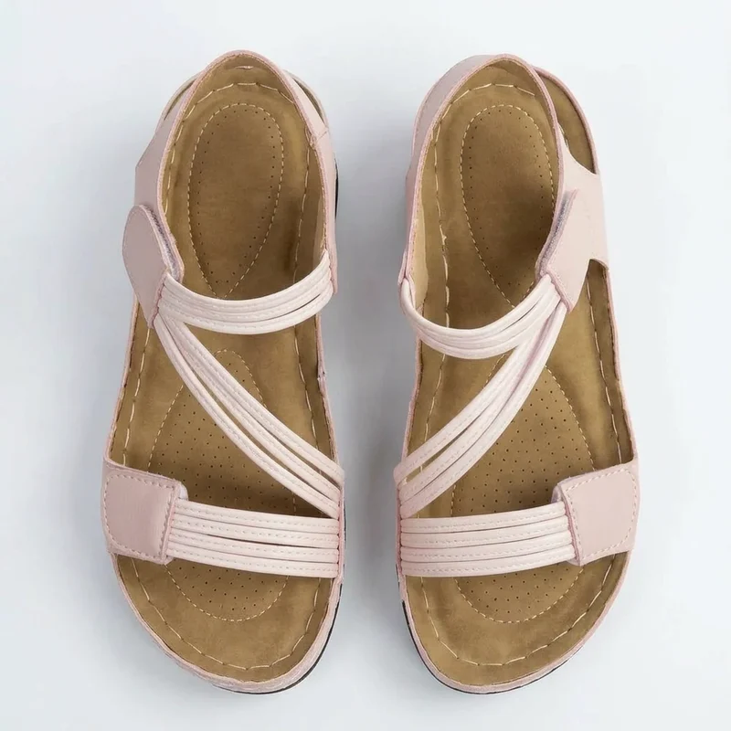 Sandaletten für Damen in flacher Form mit Riemchen und Klettverschluss