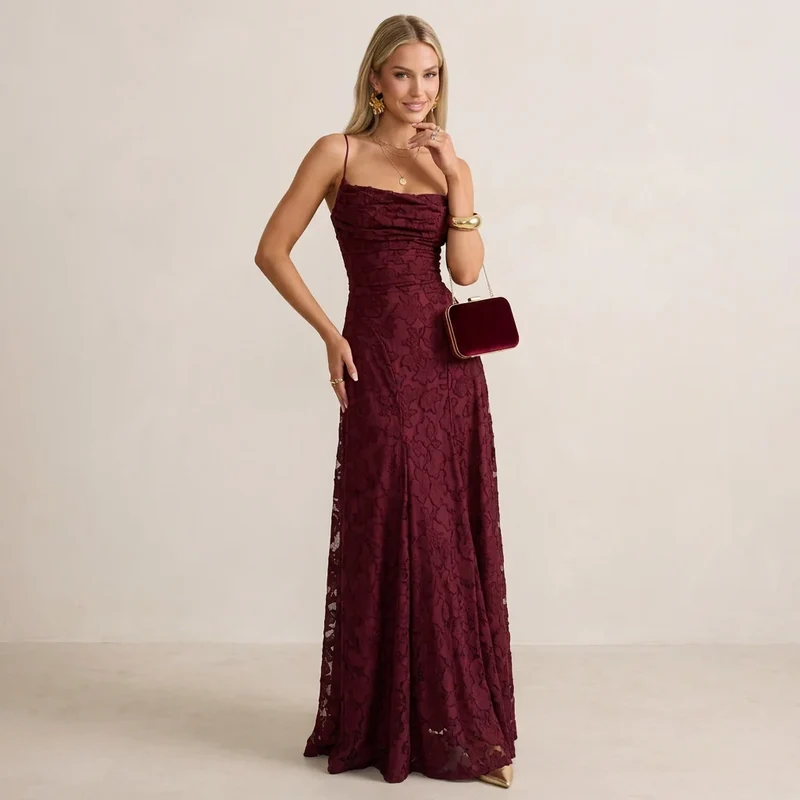 Maxikleid in A-Linie mit Spitze und Spaghettiträgern