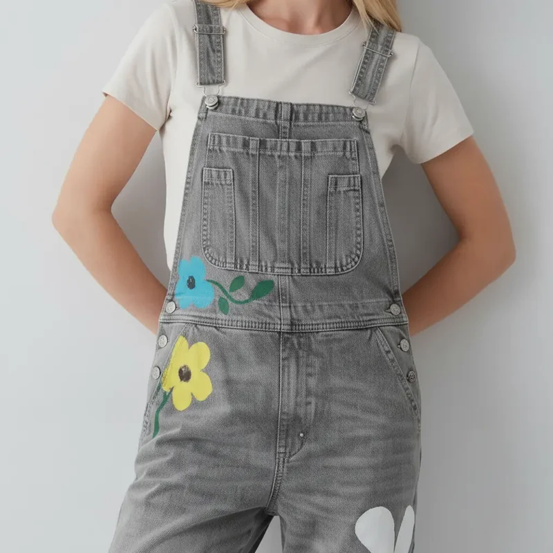 Denim-Latzhose für Damen in lockerer Passform