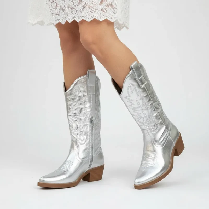 Metallische Cowboy-Stiefel für Damen im modernen Design