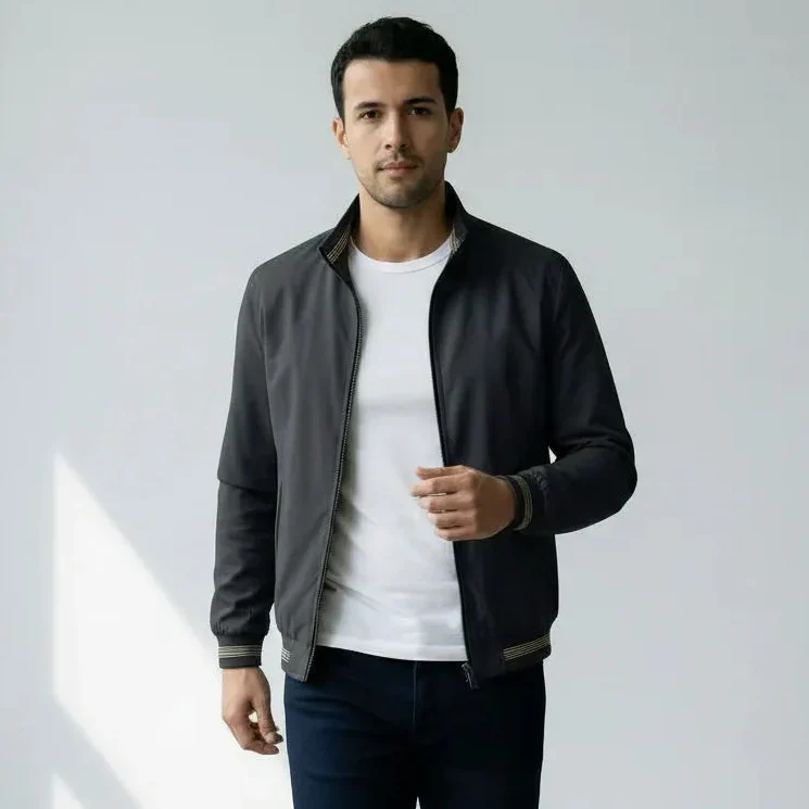 Blouson für Herren in Regular Fit mit Frontreißverschluss und Stehkragen