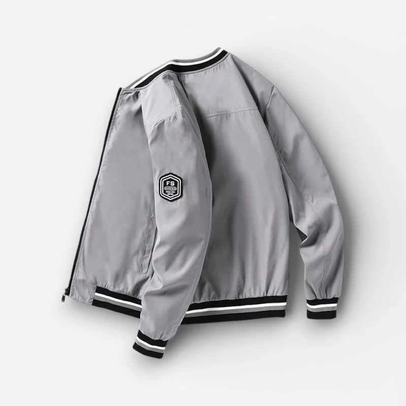 Leichter Blouson für Herren mit Rippbündchen und Kragen im Bomber-Stil