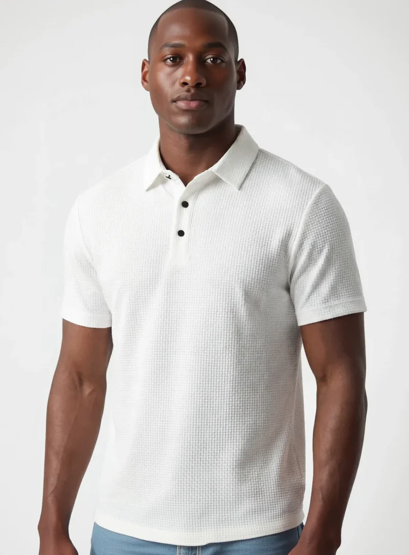 T-Shirt für Herren mit halber Knopfleiste und Polokragen