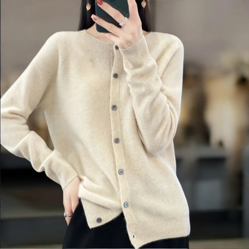VIVIENNE I WARME GEMÜTLICHE STRICKJACKE