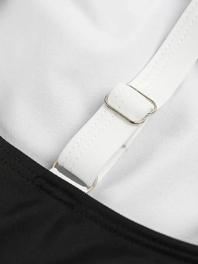 Lena | Einteiliger Badeanzug in Colorblock mit Bauchformung und Kreuzträger