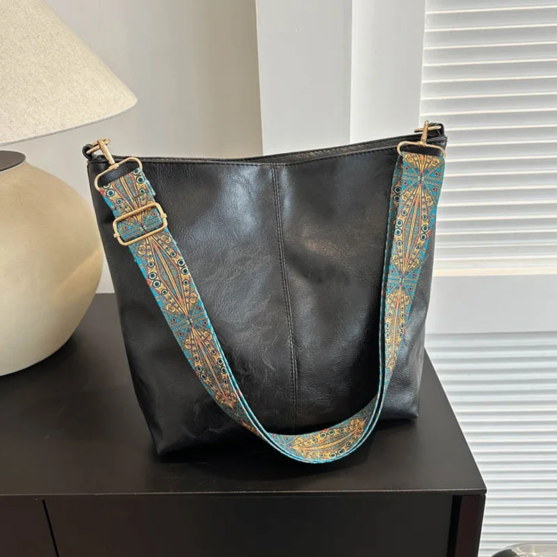 Heidi | Vintage Leder-Schultertasche