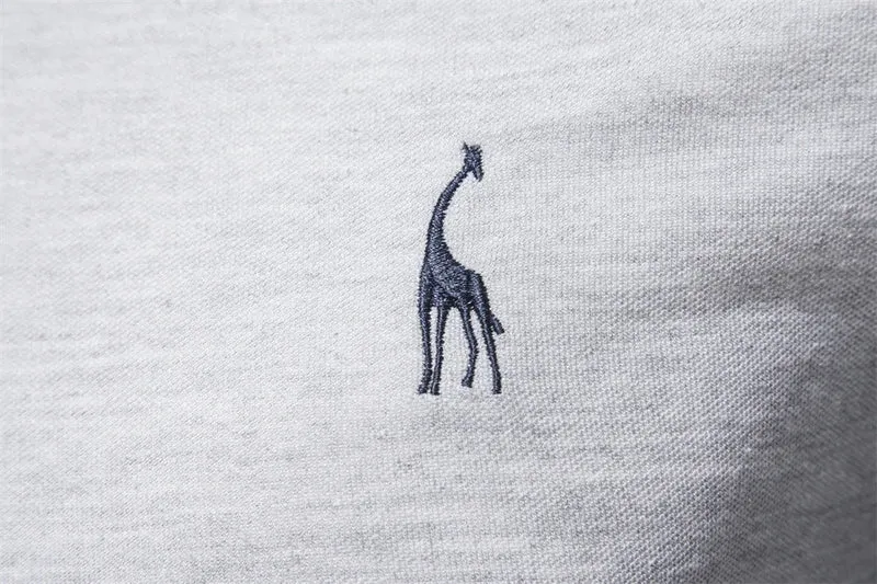 Bequemes Langarm-Poloshirt
