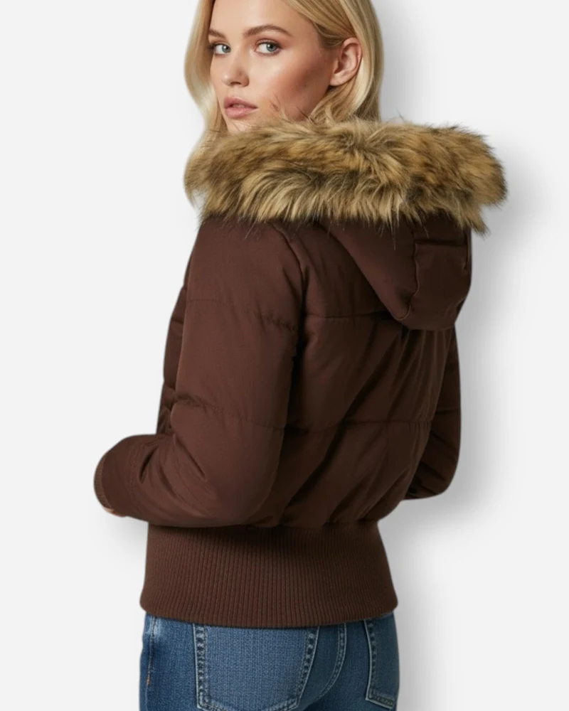 Gesteppte Winterjacke für Damen mit flauschig besetzter Kapuze und breitem Rippbund am Saum