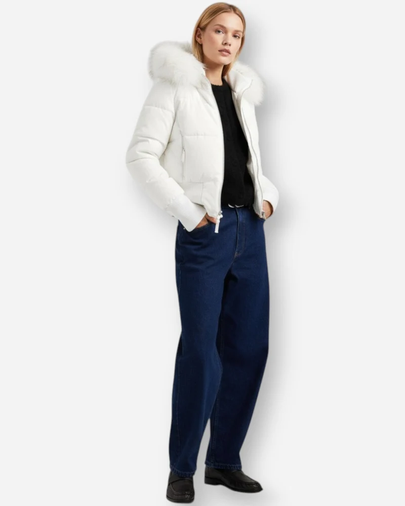 Gesteppte Winterjacke für Damen mit flauschig besetzter Kapuze und breitem Rippbund am Saum