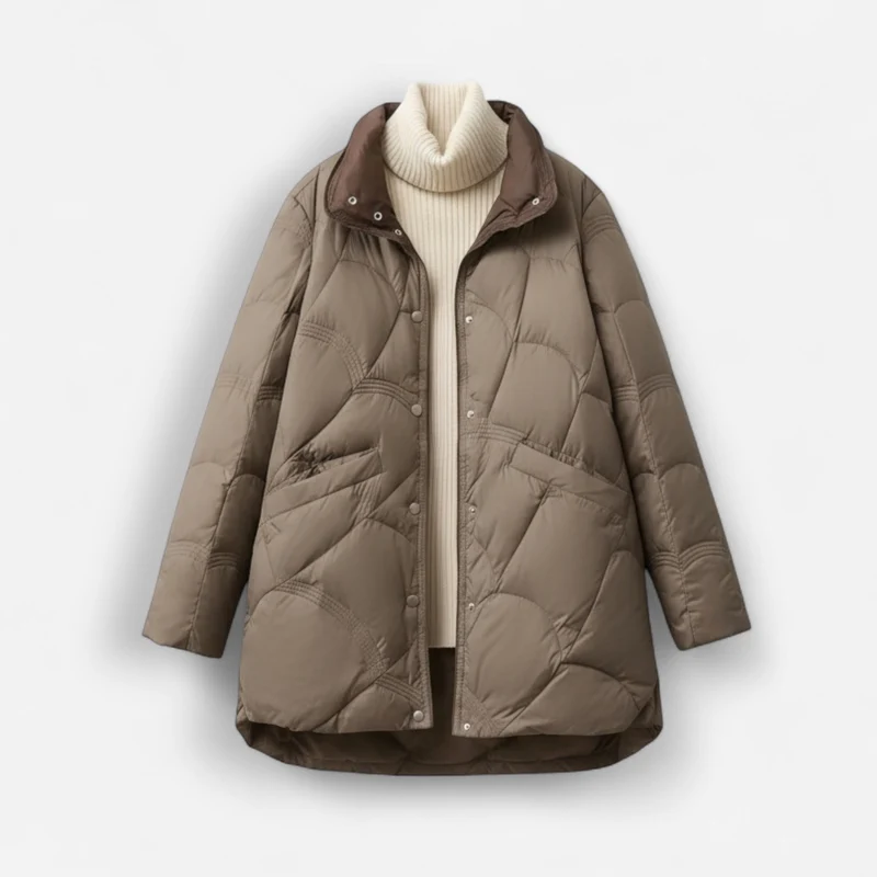 Leichte Damenjacke mit warmer Füllung und wellenförmiger Steppung - mittellang