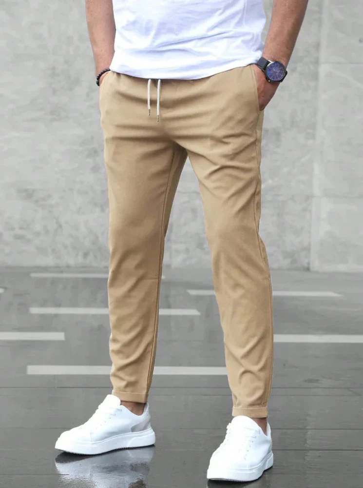 Léo™ – Elegante Slim-Fit-Hose mit Komfortbund und Kordelzug