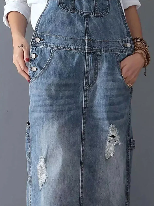 Frayla™ – Abgenutztes Jeanskleid mit Schlitz hinten