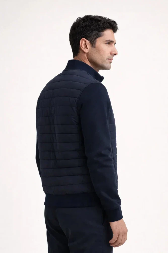 Urban™ - Gepolsterte Jacke in Marineblau