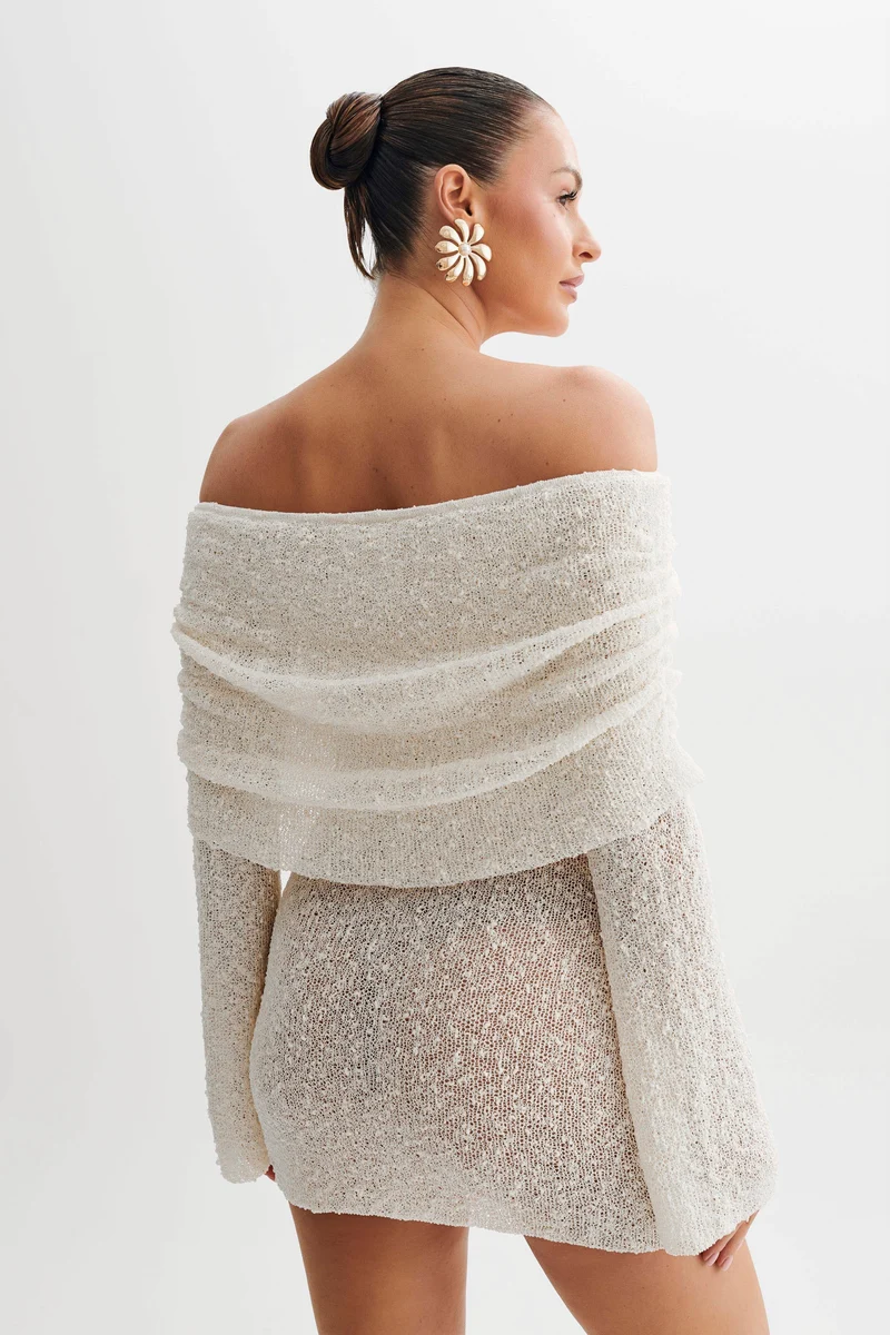 Damen Kleid | kurze Ausführung mit off-shoulder Ausschnitt