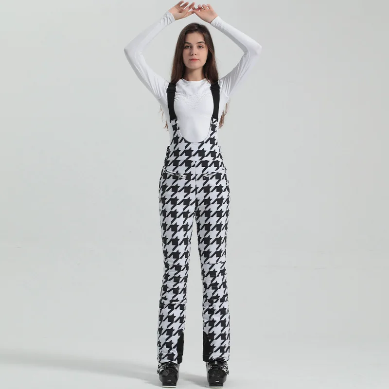 Damen Hose | Ausführung mit Trägern und elastischem Bund