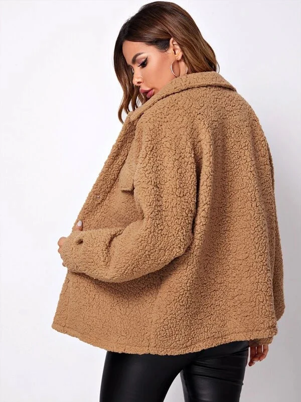 Damenjacke | Jackenform mit Kragen und Taschenanordnung