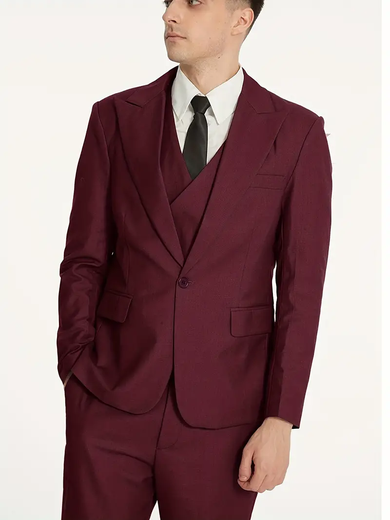 Herren Business-Set | Blazer, Weste und Hose in klarer Form