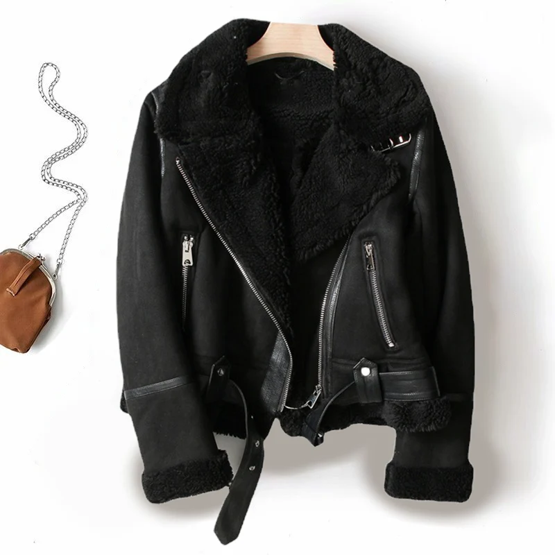 Damen Jacke | kurze Form mit Reißverschluss und gefütterter Innenseite