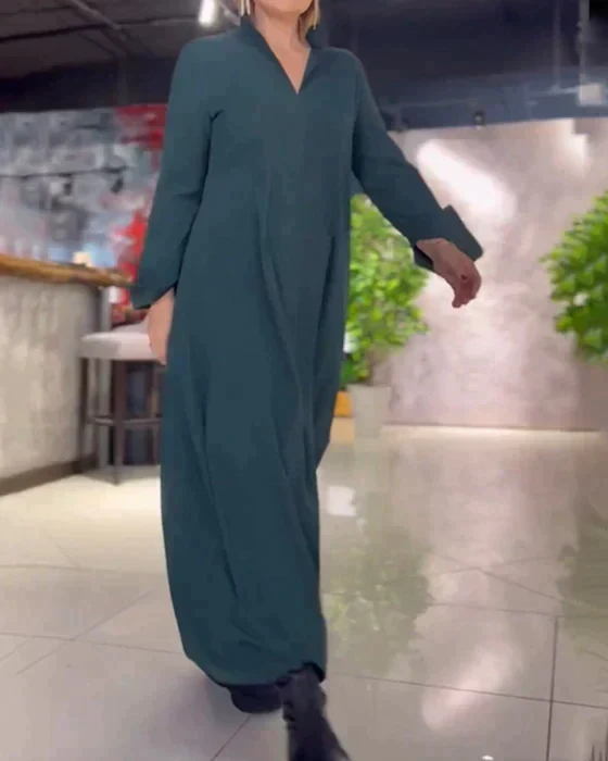 Damenkleid | Lange Ausführung mit gerader Linienführung