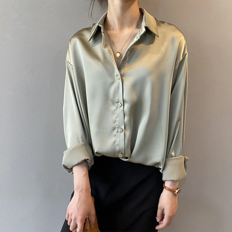 Damenbluse | Klassischer Vintage-Schnitt mit Silhouette