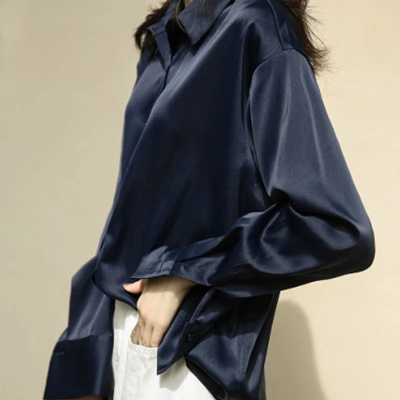 Damenbluse | Klassischer Vintage-Schnitt mit Silhouette