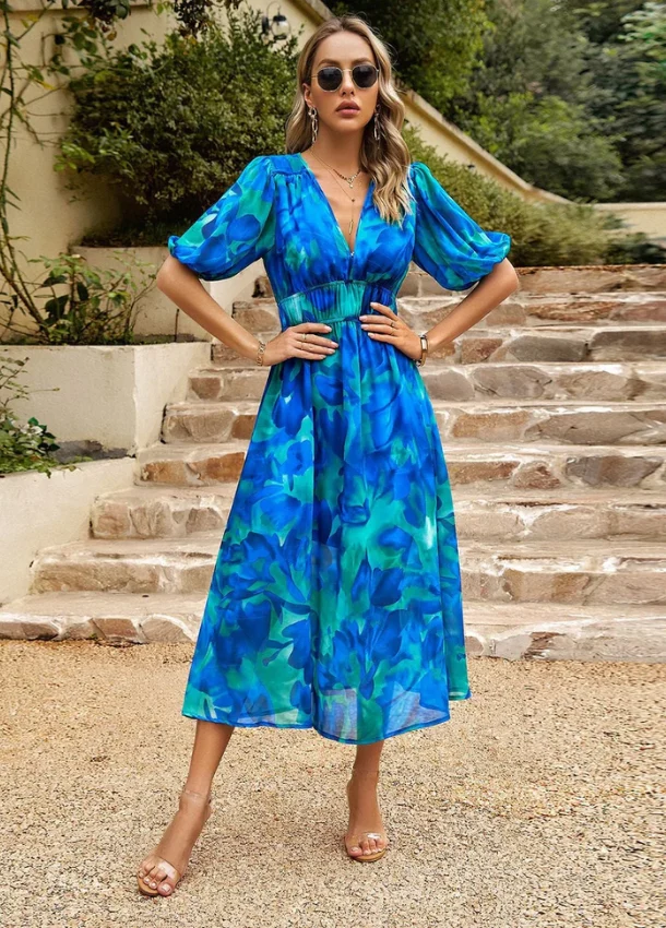 Estella™ - Schmeichelhaftes Blumen-Midi-Kleid