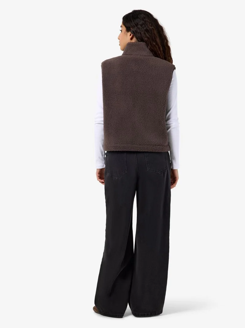 NMMASEY SHORT TEDDY VEST NOOS