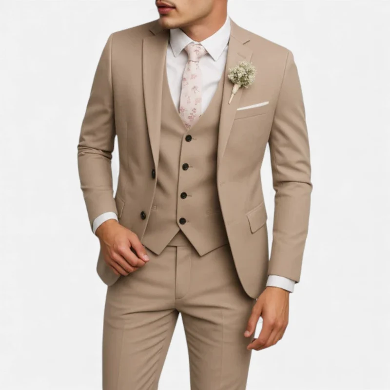 Eleganter Anzug mit Weste für Herren