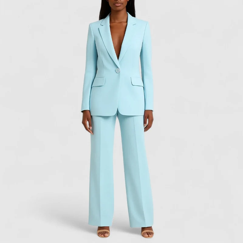 Eleganter Hosenanzug mit tailliertem Blazer