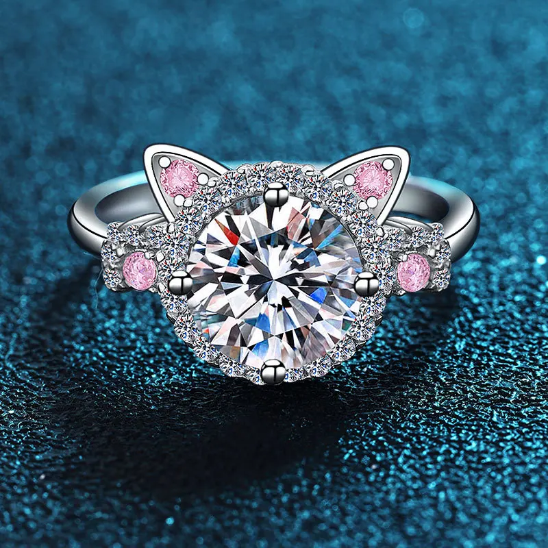 MINA – Eleganter verstellbarer Katzenohren-Ring mit funkelnden Zirkonias