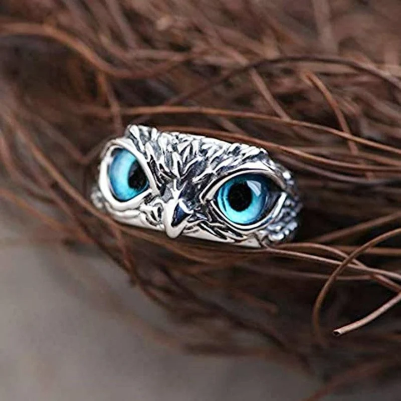 Eleganter verstellbarer Silbereule-Ring mit opalem Glücksbringer – die mystische Eule der Selene