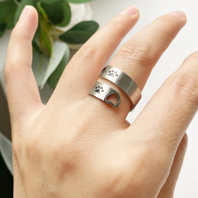 FAYAIE – Eleganter verstellbarer Pfoten- & Herz-Ring mit einzigartigem Twist-Design aus langlebigem Edelstahl
