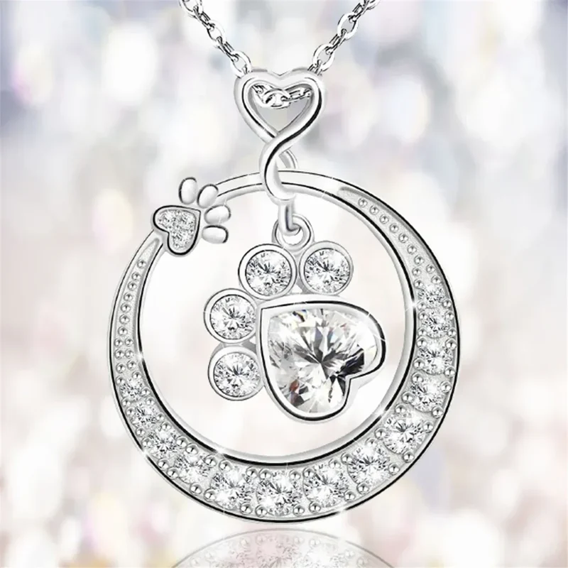 MALIA – Elegante Pfoten-Halskette aus 925er Sterlingsilber mit funkelnden Zirkonia für stilvolle Akzente