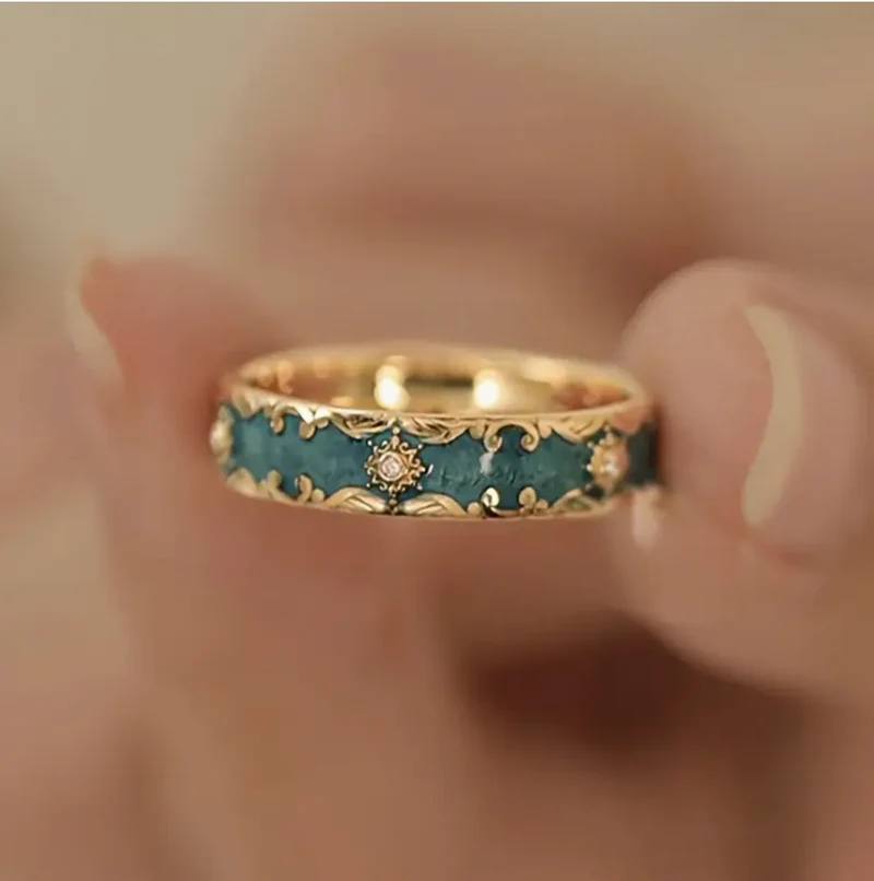 Eleganter Vintage Ring mit Eleganten Designs