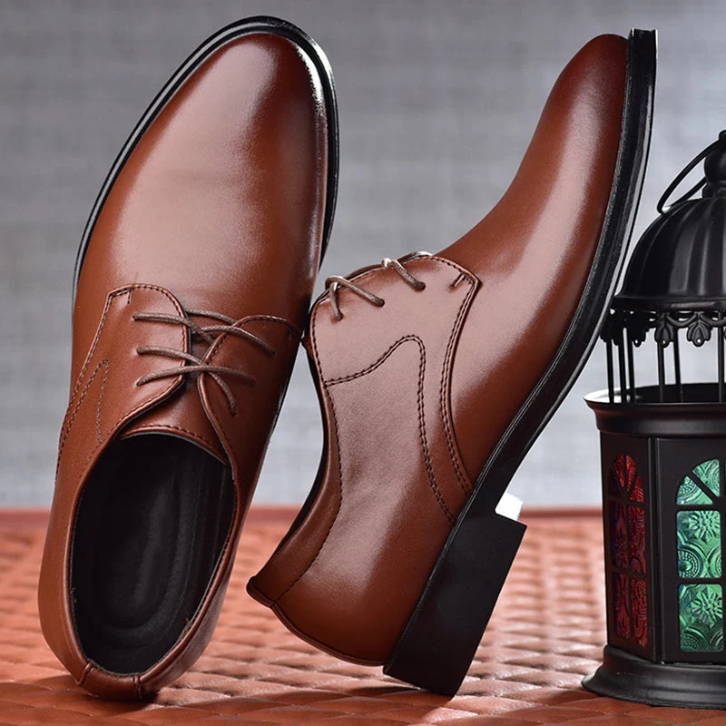 Herren Schnürschuhe | Geschlossene Form mit klarer Vorderpartie