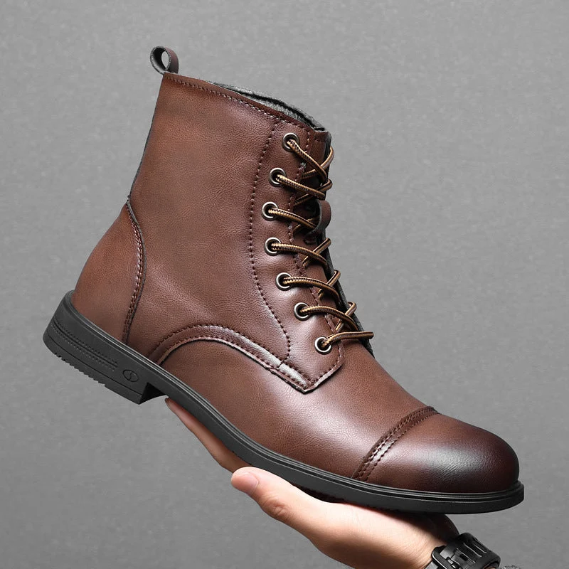 Herren Stiefel | Schnürfront mit durchgehender Schafthöhe