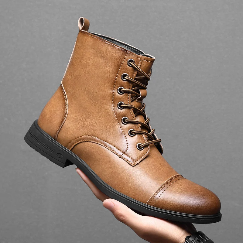 Herren Stiefel | Schnürfront mit durchgehender Schafthöhe