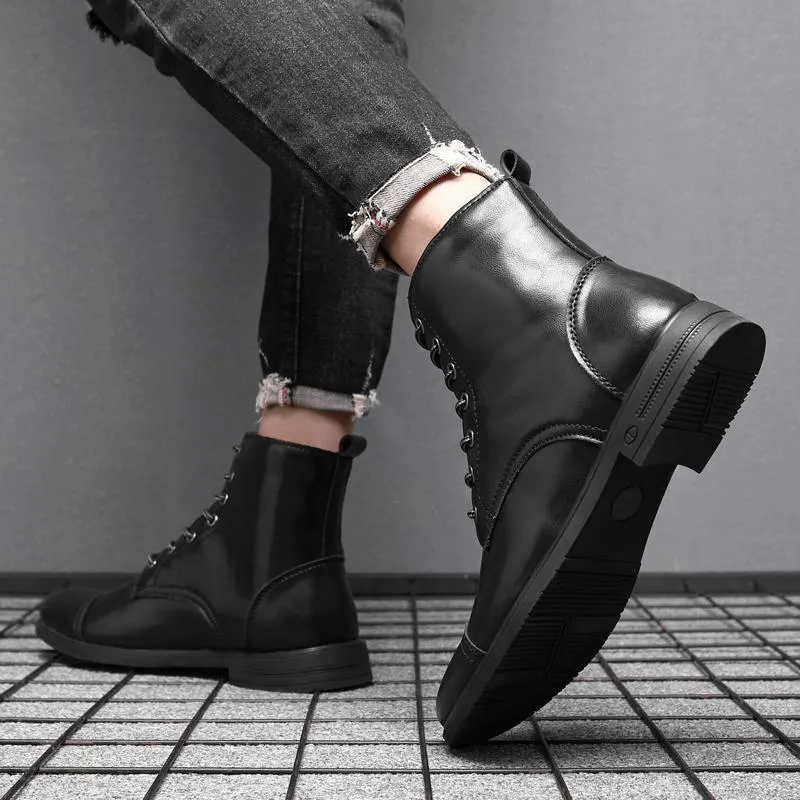 Herren Stiefel | Schnürfront mit durchgehender Schafthöhe