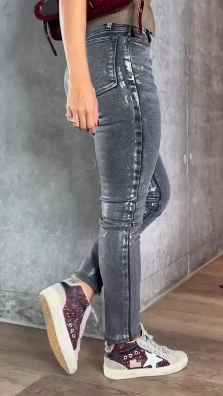 Damen-Hose mit klarer Linienführung | strukturierte Passform