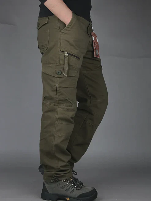 Herren-Cargohose mit Gerader Passführung | funktionale Ausrichtung