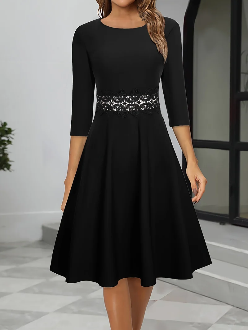 Damen-Abendkleid in Midi-Länge | klare Silhouettenführung