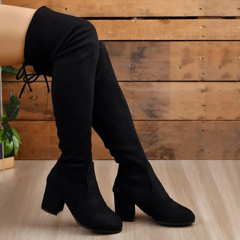 Damen-Overknee-Stiefel mit Blockabsatz | hohe schaftausführung